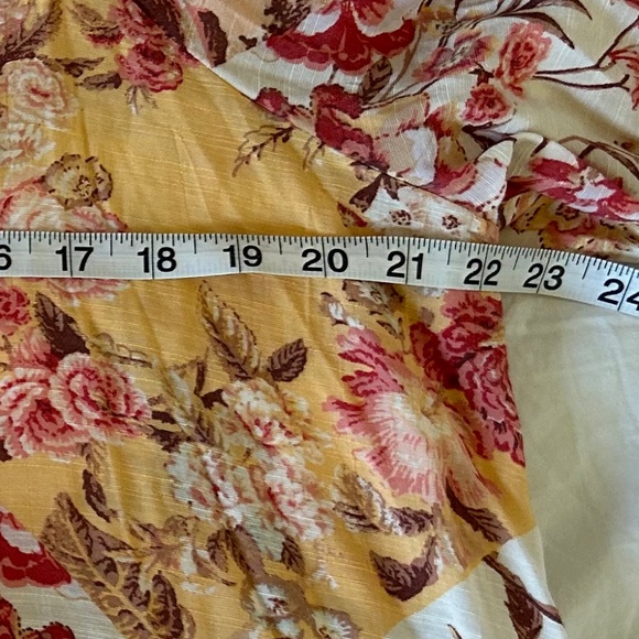 LC Lauren Conrad Button Down Tie Sleeve Square Neck Quilt Patch Floral Blouse - Picture 16 of 16